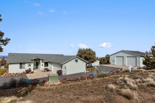 10595 Sw Mintken Rd, Culver, OR, 97734-9738 | Card Image
