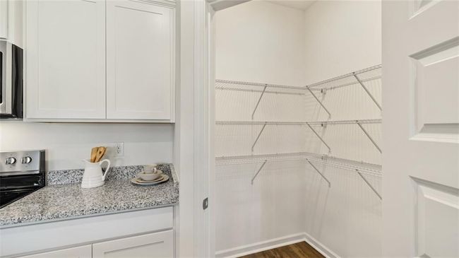 255 Kennelsman Dr, House other with 4 bedrooms, 2 bathrooms and null parking in Griffin GA | Image 6