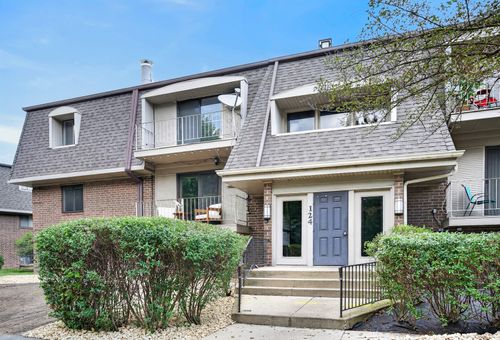 e-124 E Bailey Rd, Naperville, IL, 60565-1421 | Card Image