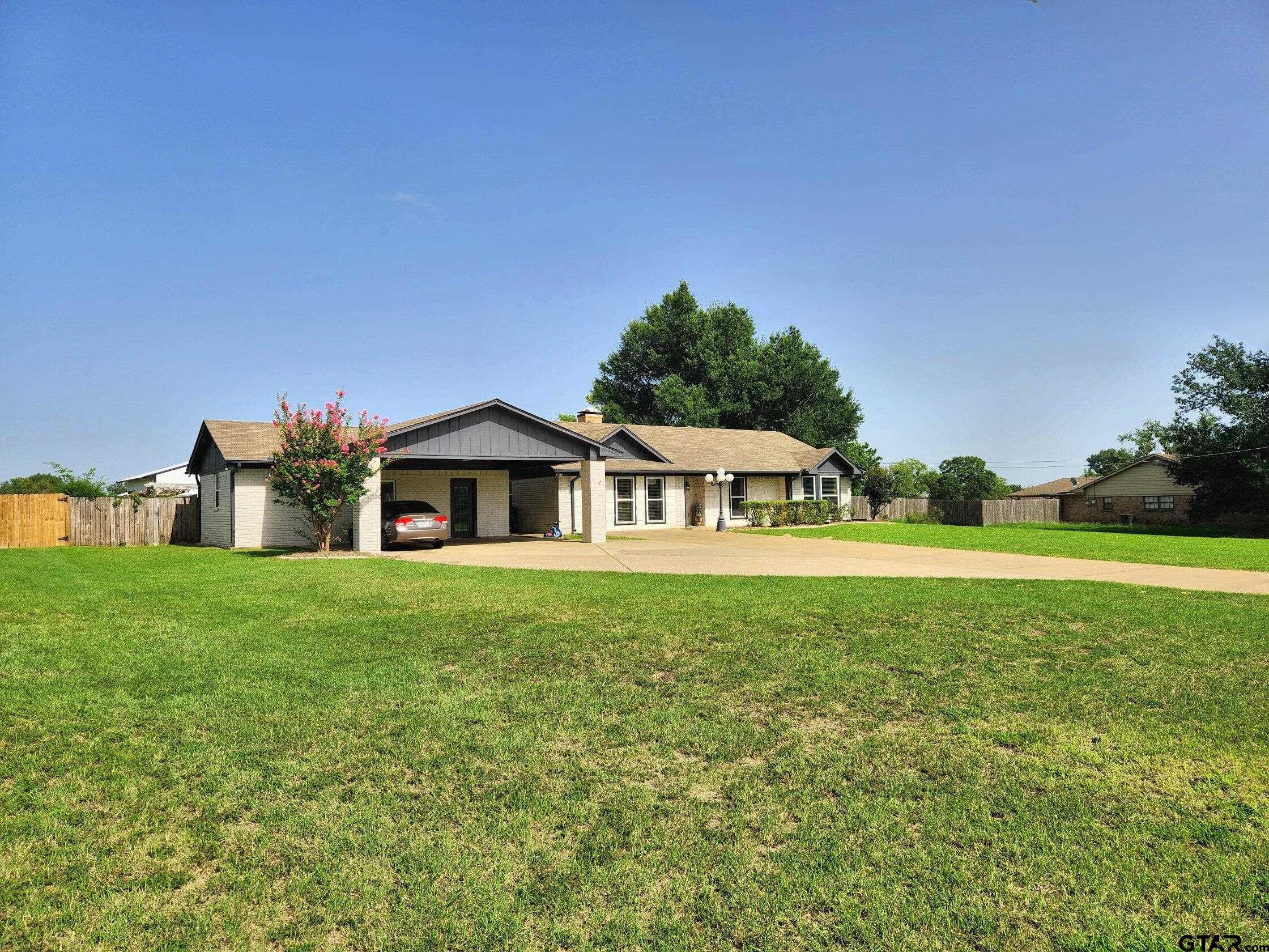 Lilly Ln, Bullard, TX 75757