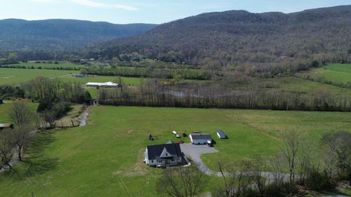 209 W Valley Rd, Dunlap, TN, 37327 | Card Image