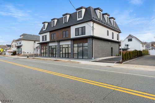 302-178 Newark Pompton Tpke, Little Falls, NJ, 07424-1112 | Card Image