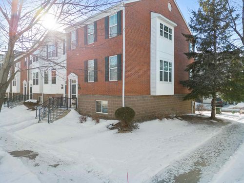 6760 158th St W, Apple Valley, MN, 55124-6576 | Card Image