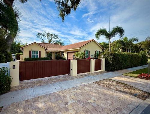 506 Cypress Rd, Vero Beach, FL, 32963-1723 | Card Image