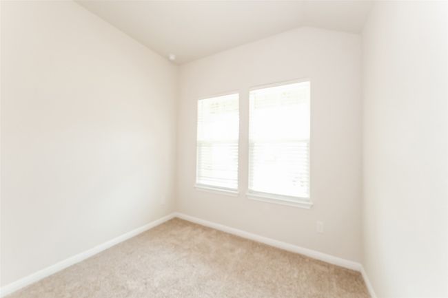 1021 Round Bale Rd, House other with 4 bedrooms, 2 bathrooms and 2 parking in Hutto TX | Image 13
