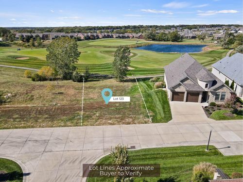 123 Signature Rdg, COLUMBIA, MO, 65201 | Card Image