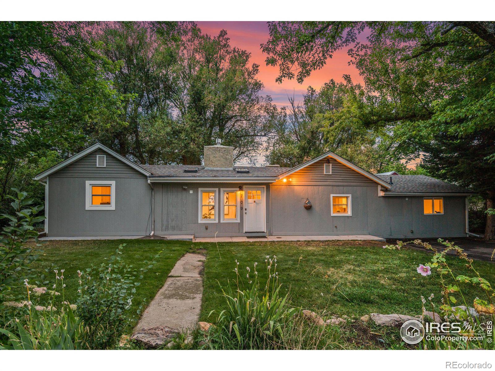Joyce St, Golden, CO 80401