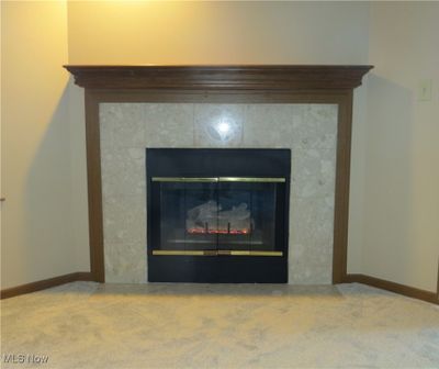 Gas burning fireplace | Image 3