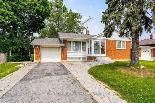 bsmt-48 Farmcrest Dr, Scarborough, ON, M1T1B9 | Card Image