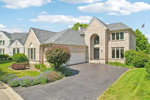 42 Holabird Loop, Highwood, IL, 60040-2026 | Card Image