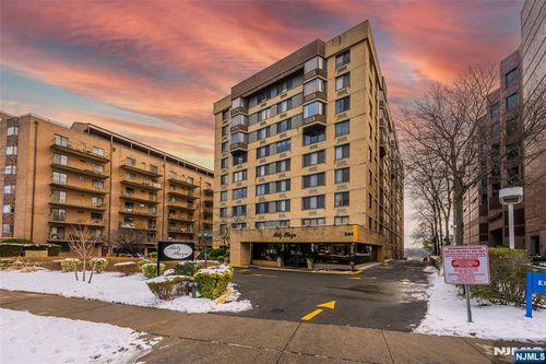 344 Prospect Ave, Hackensack, NJ, 07601-2601 | Card Image