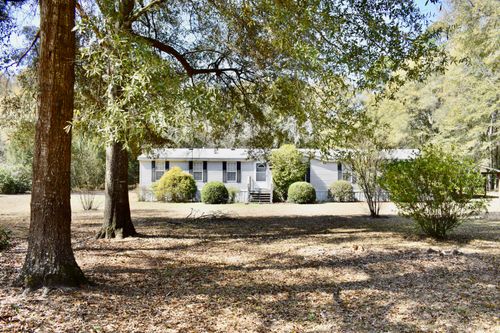 1135 Birch Dr, Summerton, SC, 29148-8606 | Card Image