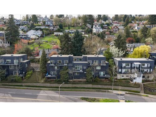 b-7442 S Virginia Ave, Portland, OR, 97219-3065 | Card Image
