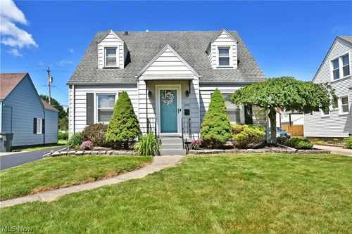 190 Kenmore Ave Se, Warren, OH, 44483-6157 | Card Image