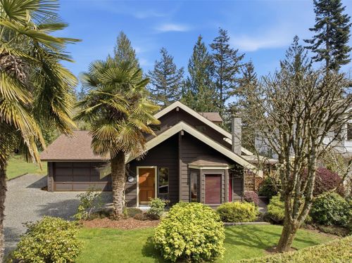 2163 Firwood Pl, Sooke, BC, V9Z0N2 | Card Image