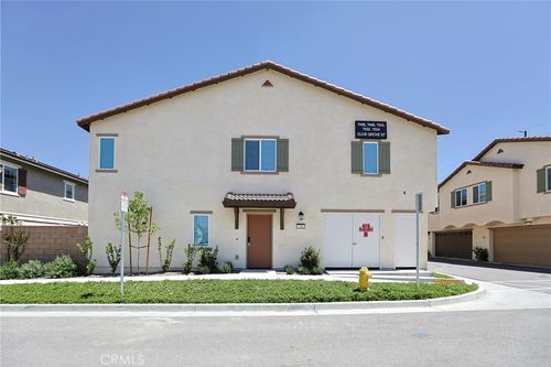 7486 Olive Grove St, Riverside, CA, 92507-1619 | Card Image
