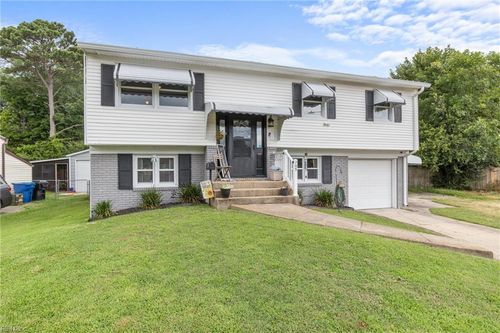 705 Coach House Ct, Virginia Beach, VA, 23452-6522 | Card Image