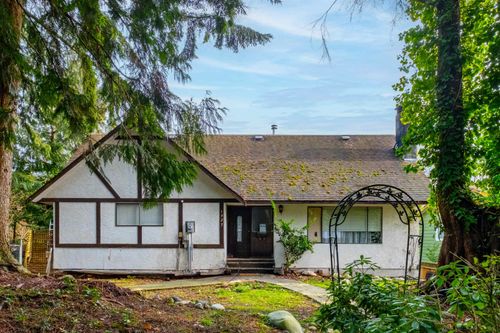 1327 Nestor St, Coquitlam, BC, V3E1V5 | Card Image