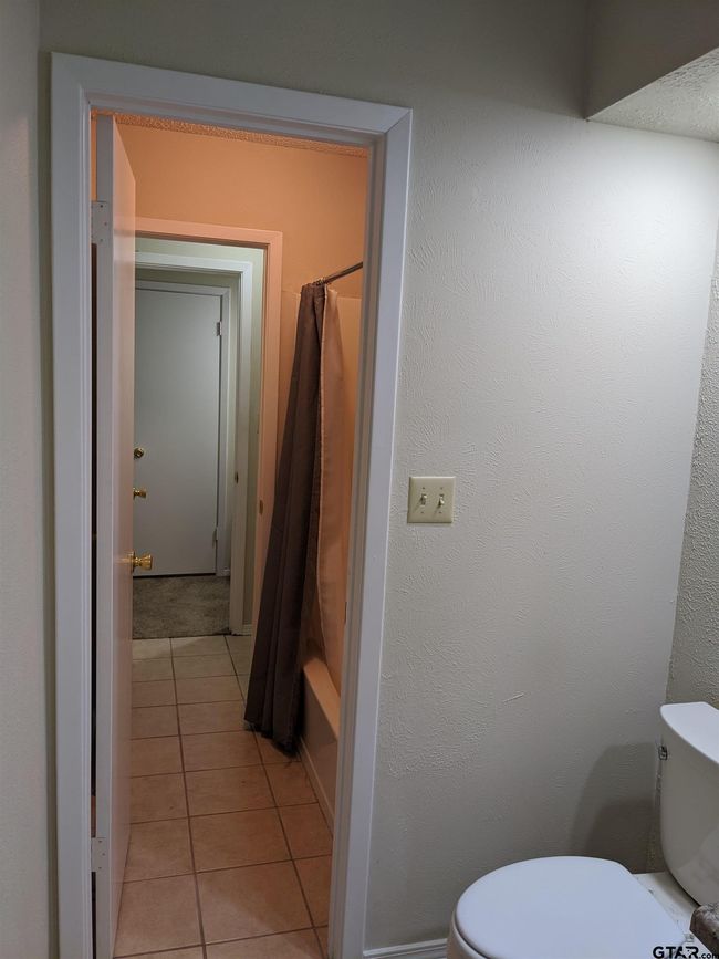 APT-226 - 809 N Broad St, Townhouse with 2 bedrooms, 2 bathrooms and null parking in Chandler TX | Image 6