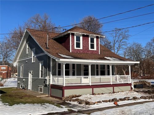 8 Rix Pl, Silver Creek, NY, 14136-1407 | Card Image