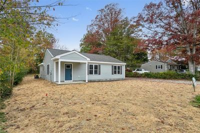 317 Richneck Road, House other with 3 bedrooms, 2 bathrooms and null parking in Newport News VA | Image 2