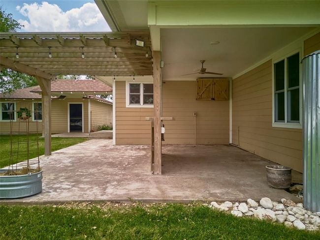 12021 Fm 1994 Rd, House other with 4 bedrooms, 3 bathrooms and 4 parking in Guy TX | Image 38