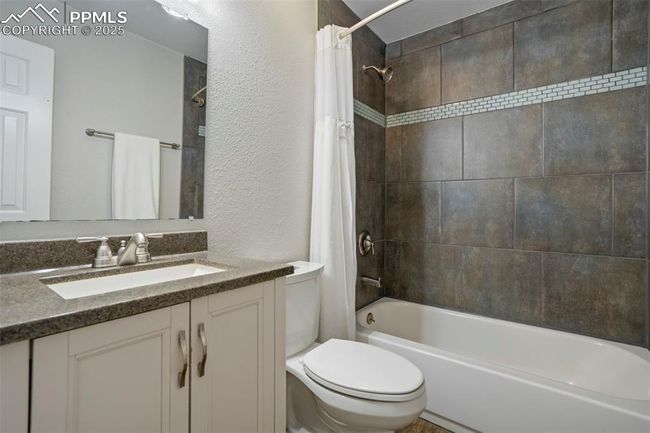 26965 Judge Orr Rd, House other with 3 bedrooms, 2 bathrooms and 14 parking in Calhan CO | Image 24
