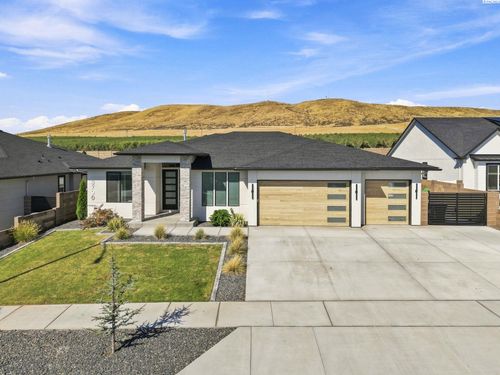 3790 Highview St, Richland, WA, 99352-5555 | Card Image