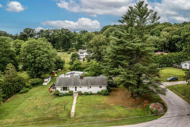 52 Victoria Dr, House other with 3 bedrooms, 3 bathrooms and null parking in Rutland VT | Image 4