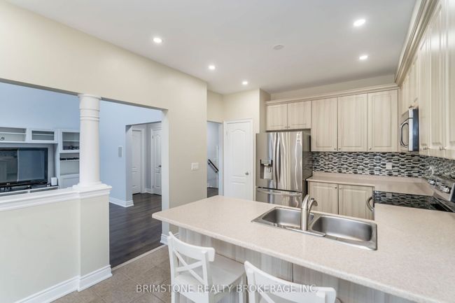 5 Nadmarc Crt, House other with 7 bedrooms, 4 bathrooms and 5 parking in Angus ON | Image 9