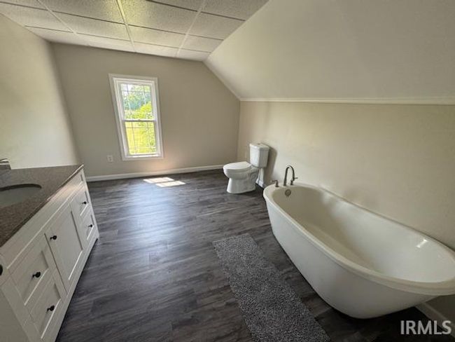 11748 W 450 N, House other with 3 bedrooms, 2 bathrooms and null parking in Cromwell IN | Image 17