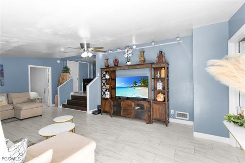 16200 Cathy Ct, FORT MYERS, FL, 33908-3339 | Card Image