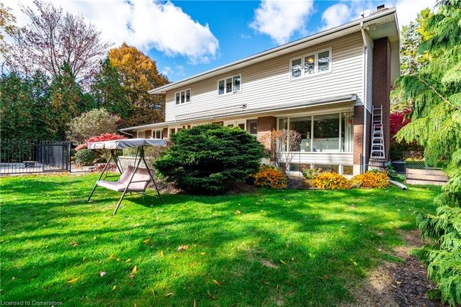 6 Summit Cir, House other with 5 bedrooms, 3 bathrooms and 12 parking in Simcoe ON | Image 37