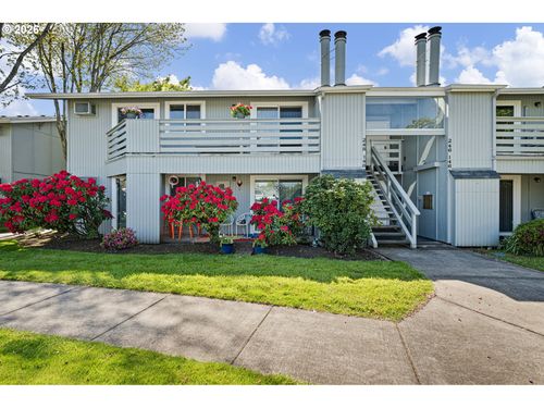 248-650 Harlow Rd, Springfield, OR, 97477-1210 | Card Image