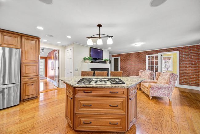 36 Kitchen.jpg | Image 9