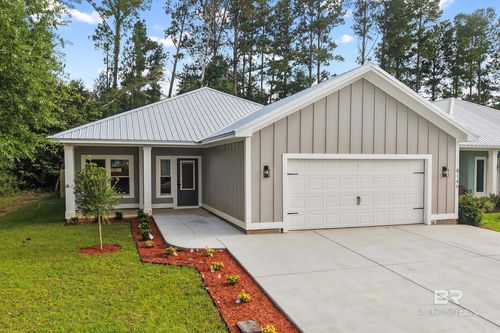 8149 Carmel Cir, Foley, AL, 36535-6936 | Card Image