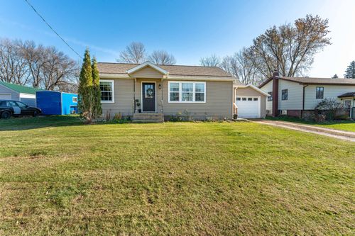 406 1st St N, Hoffman, MN, 56339-4505 | Card Image