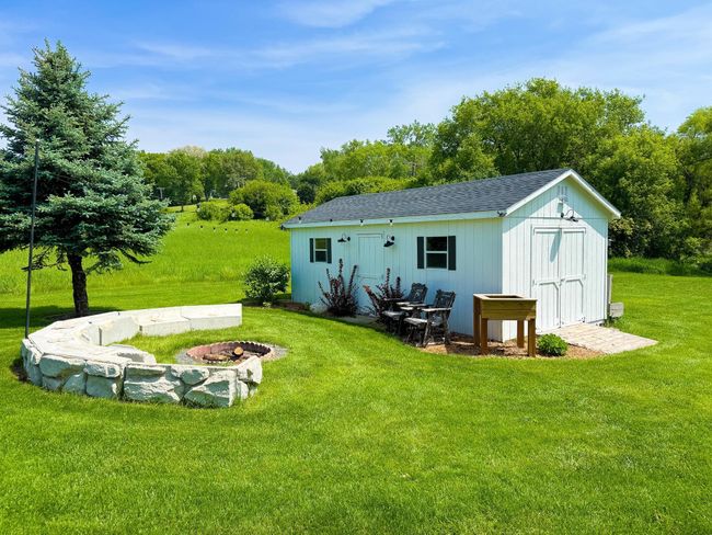 Exterior | Image 61