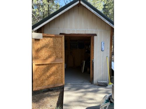 3 Karen Ln, CrescentLake, OR, 97733 | Card Image