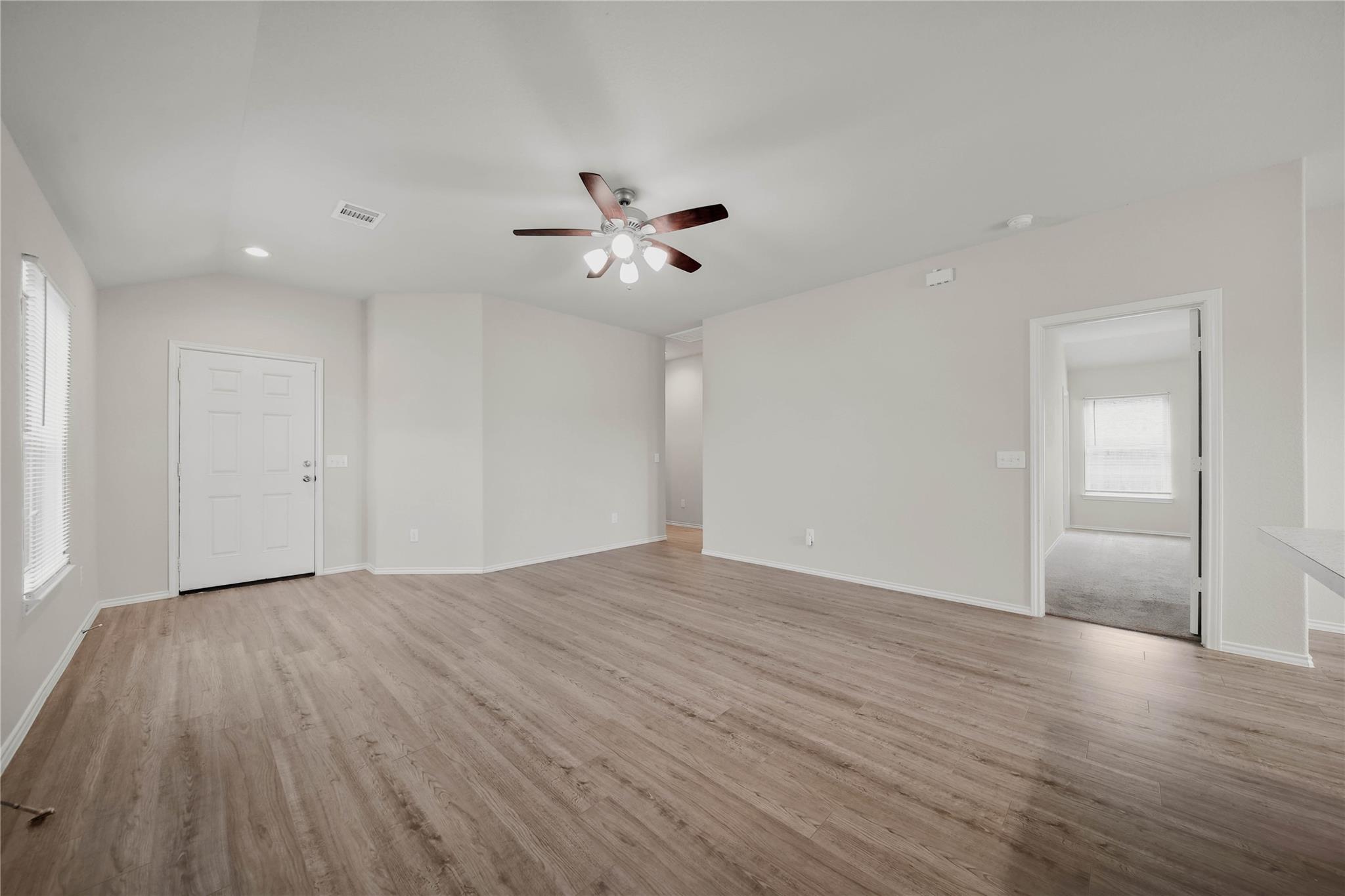 Residential Lease in Texas City 4