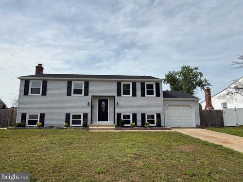 6 Spring Hill Dr, LAUREL SPRINGS, NJ, 08021-2829 | Card Image