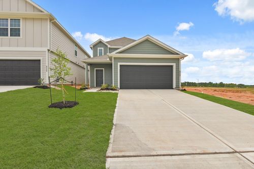9243 Grace Ridge Dr, Willis, TX, 77318 | Card Image