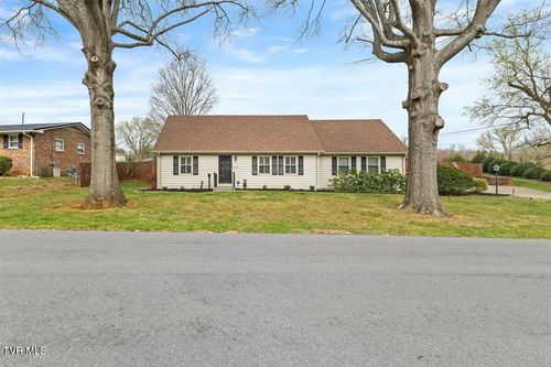 1405 Woodmont Dr, Johnson City, TN, 37601-2645 | Card Image