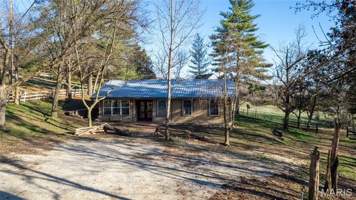 2104 Grand Army Rd, Labadie, MO, 63055-1832 | Card Image