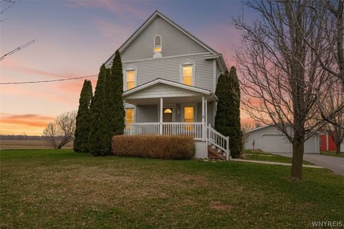 9255 Lake Rd, Barker, NY, 14012-9638 | Card Image