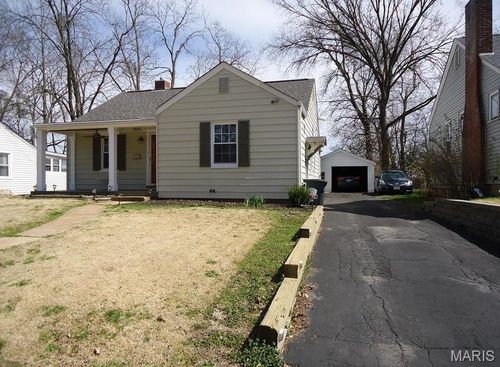 2806 Hilldale Ave, Saint Louis, MO, 63144-2616 | Card Image