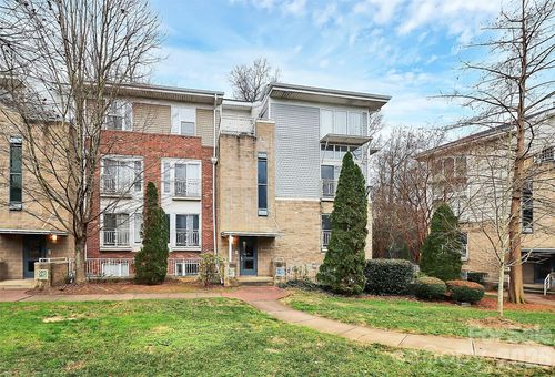 3805 Picasso Ct, Charlotte, NC, 28205-4563 | Card Image