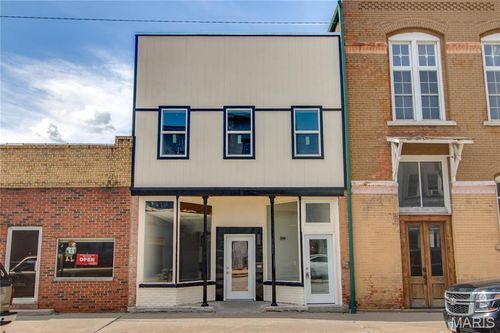 425 N Main St, Carrollton, IL, 62016-1136 | Card Image