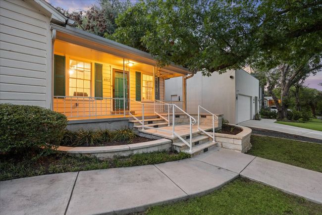 4012 Ridgelea Dr, House other with 2 bedrooms, 2 bathrooms and null parking in Austin TX | Image 4