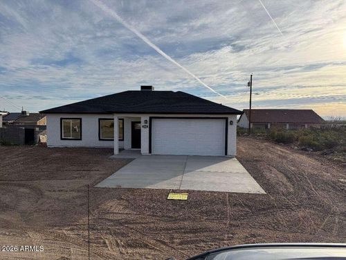 8583 S Thunderbird Dr, Safford, AZ, 85546-7706 | Card Image
